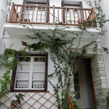 Aggela Guesthouse Skopelos Eksteriør billede