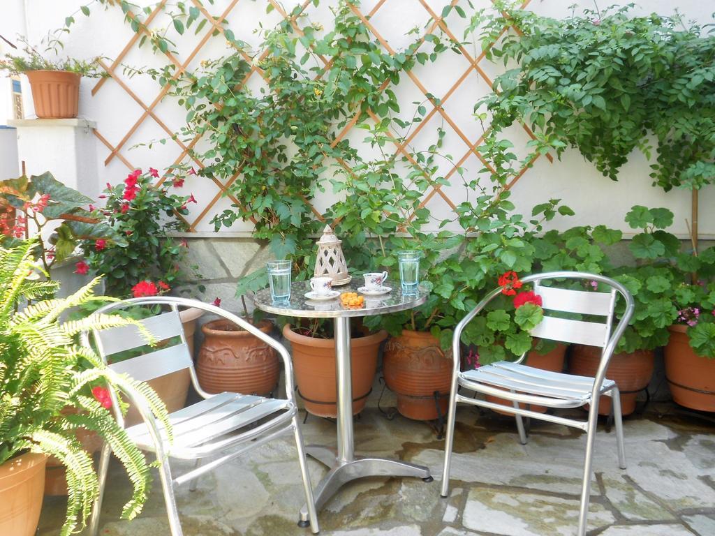Aggela Guesthouse Skopelos Eksteriør billede